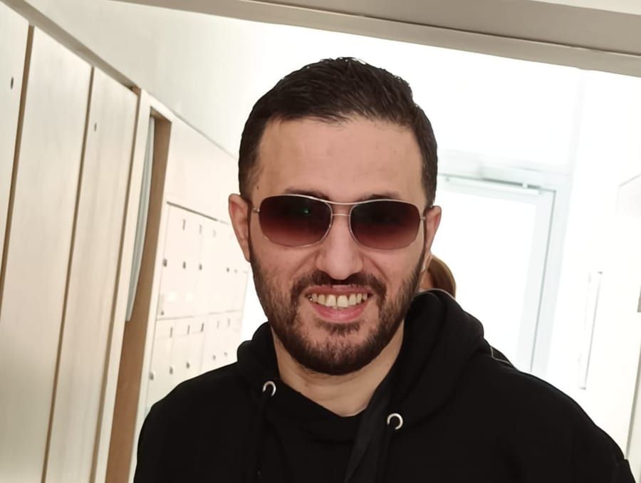 Profil von Ayyub