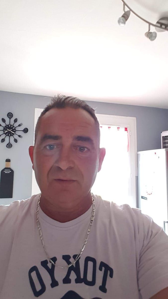 Profil von Mohcene