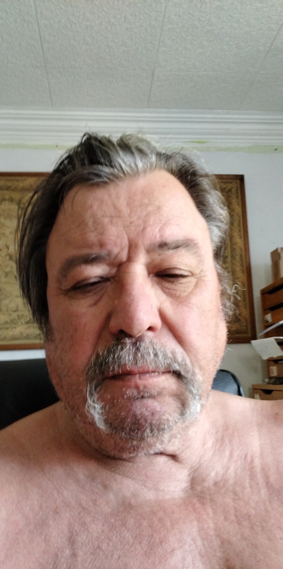 Profil von Edhy